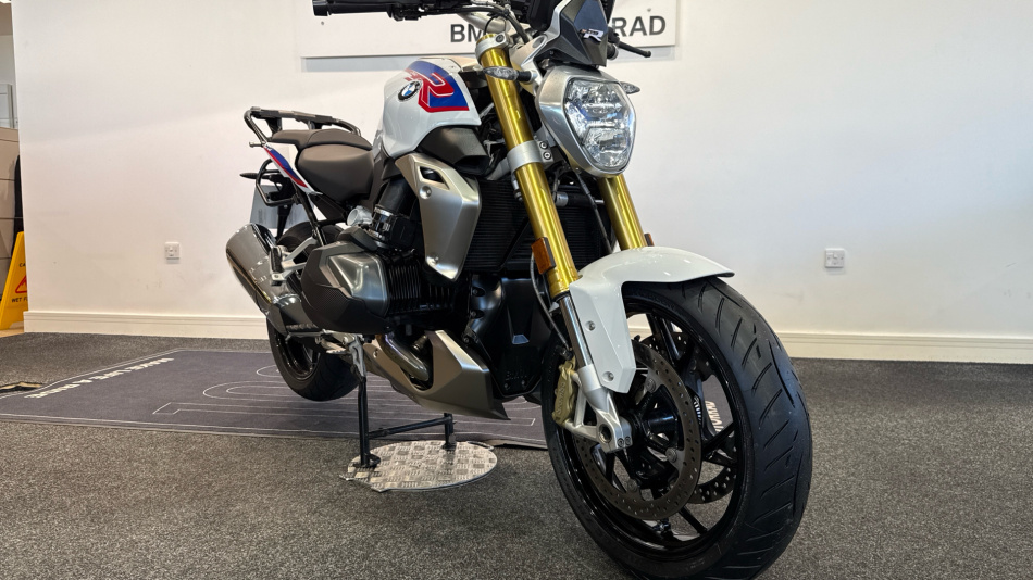 BMW R1250 R Sport